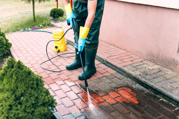 Why Choose Our Certified Pressure Washing Experts for Your Project Needs in Lovelock, NV?